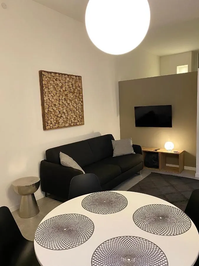 Fashion House Elvira 2 Apartman Bergamo